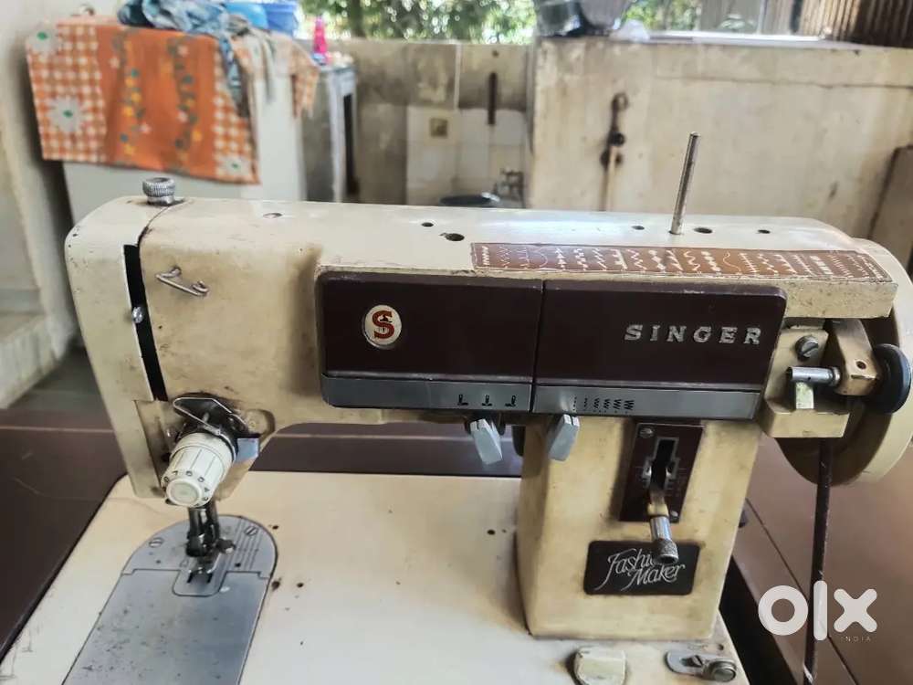 Stitching machine