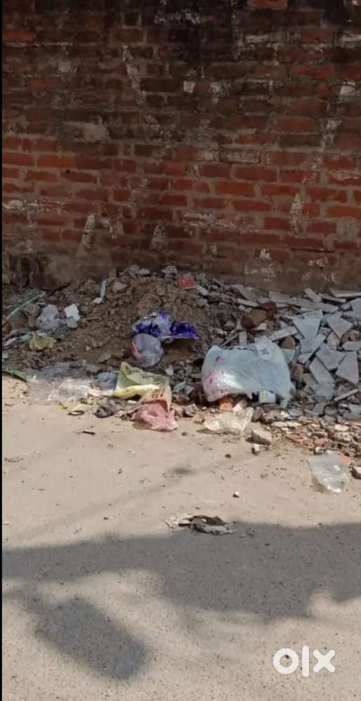 Balaganj 40 Lac 1000 Corner plot sale