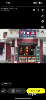 Need a manager to handle food outlet