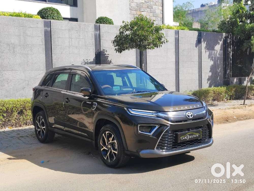 Toyota Urban Cruiser Hyryder 1.5 V Hybrid, 2023, Petrol