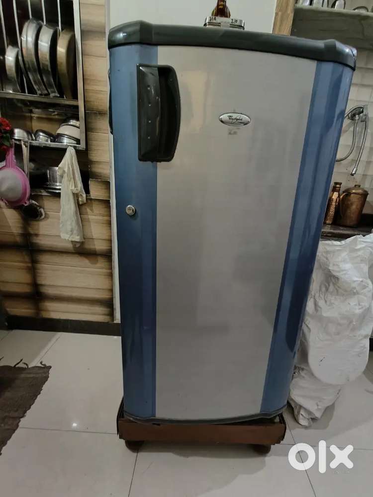 Whirlpool fridge excellent condition