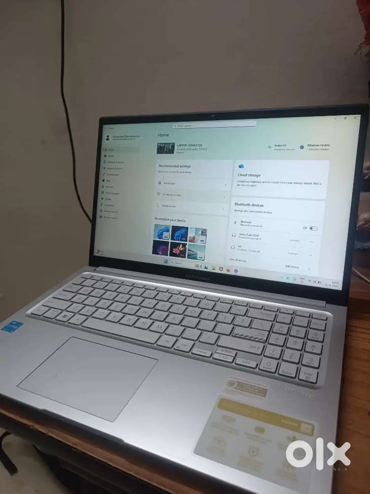 Asus vivobook X1504VA