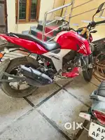 Apache rtr 160 4v vehicle