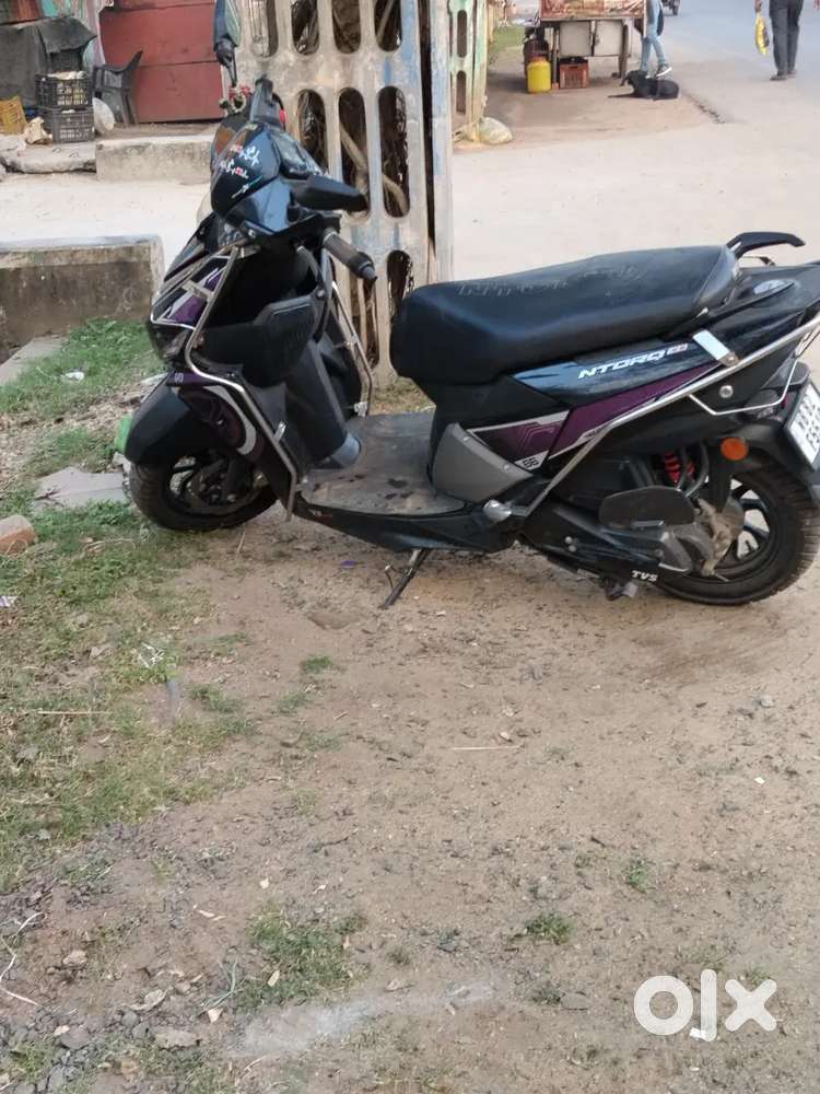 All paper ok conditions 1 hand