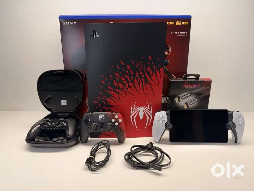 Sony PlayStation 5 Marvel Spider Man 2 Limited Edition Console Bundle