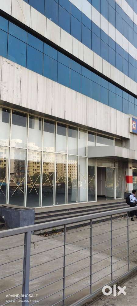 Prime Unfurnished Showroom for Rent – Geeta Bhawan Square