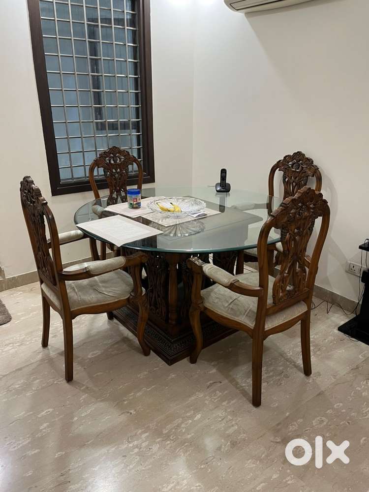 Wooden Dining Set - 6 Seater