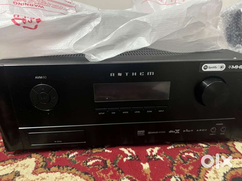 Anthem AVM 60 11.2-channel  preamp/processor  Atmos