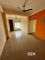 Need a room mate ( female)argent