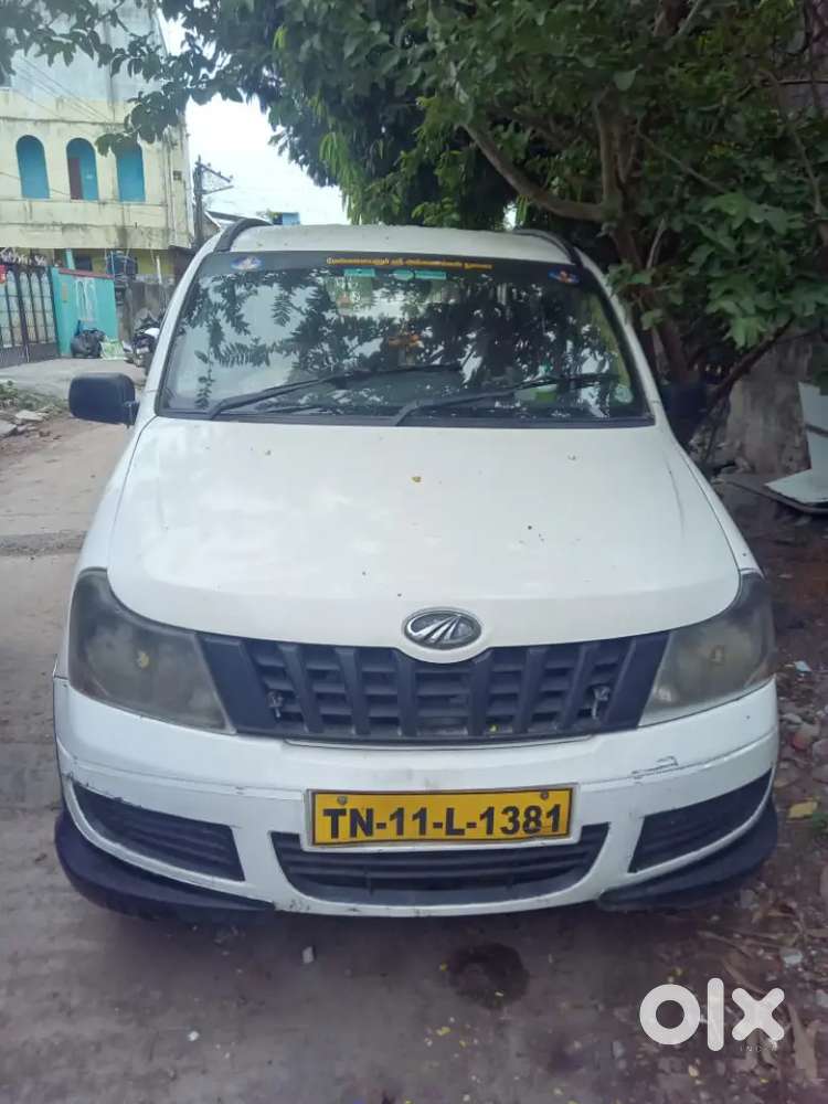 Mahindra Xylo 2015
