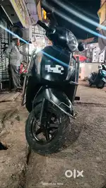 I am here to sell my Access125/ Matte Black/ M3 Radium from Sept 2019