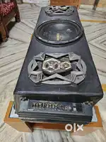 sony 2 channel amplifier and kicker woofer box