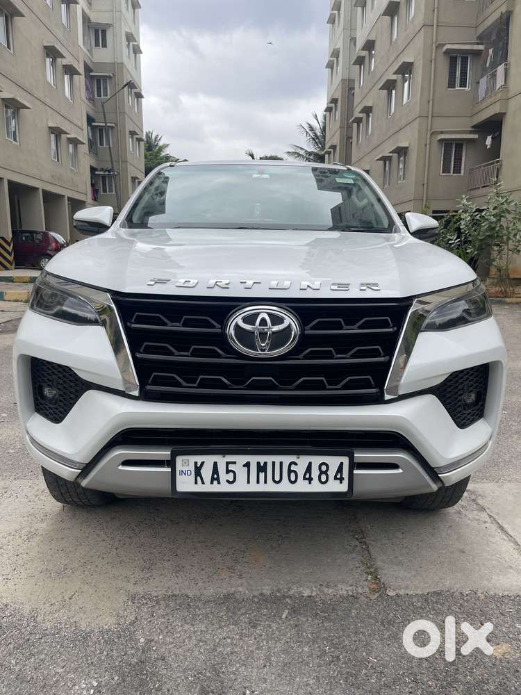 Toyota Fortuner 4X2 MT 2.8 Diesel, 2023, Diesel