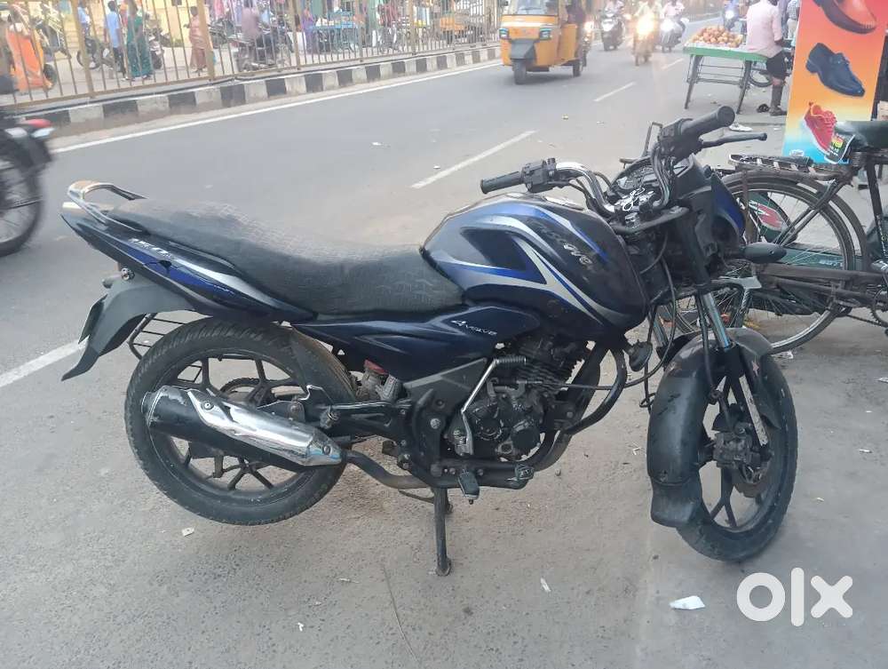 Bajaj Discover for sale good condition.