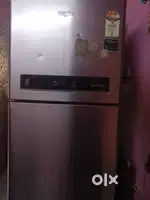 Whirlpool 2 door fridge with 4 star