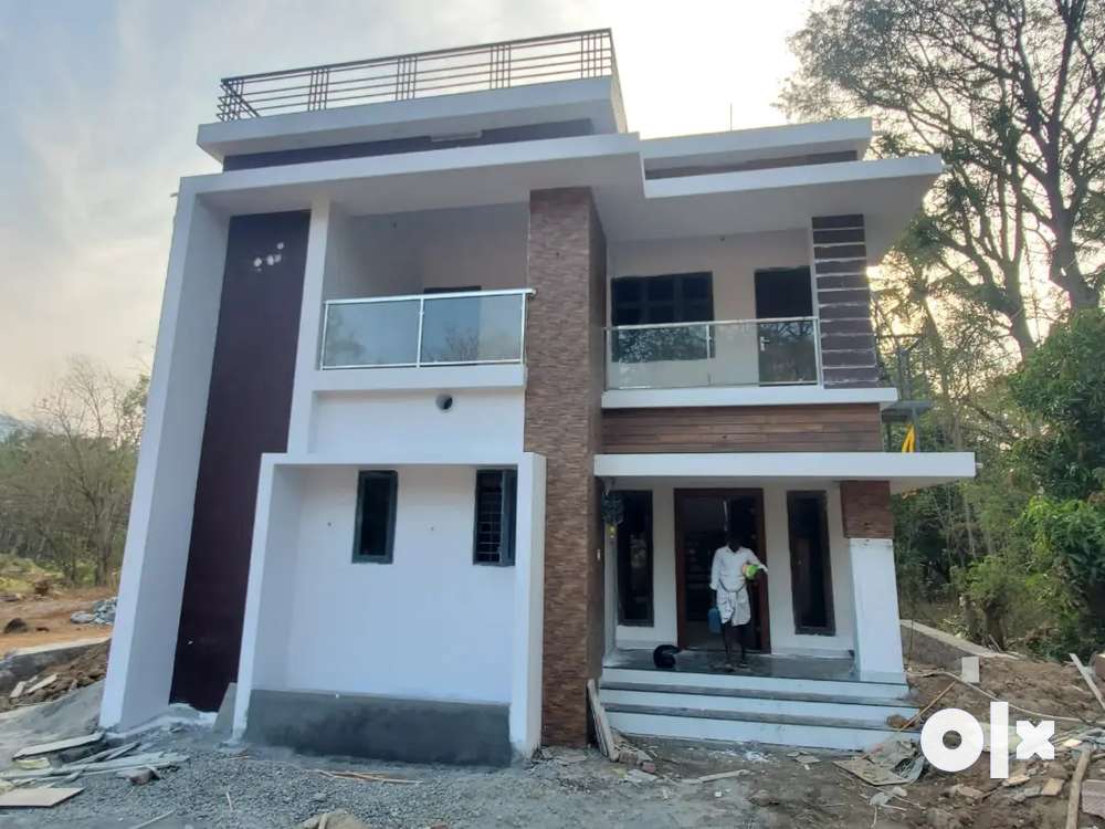 Conventional construction with quality /3 bhk house
