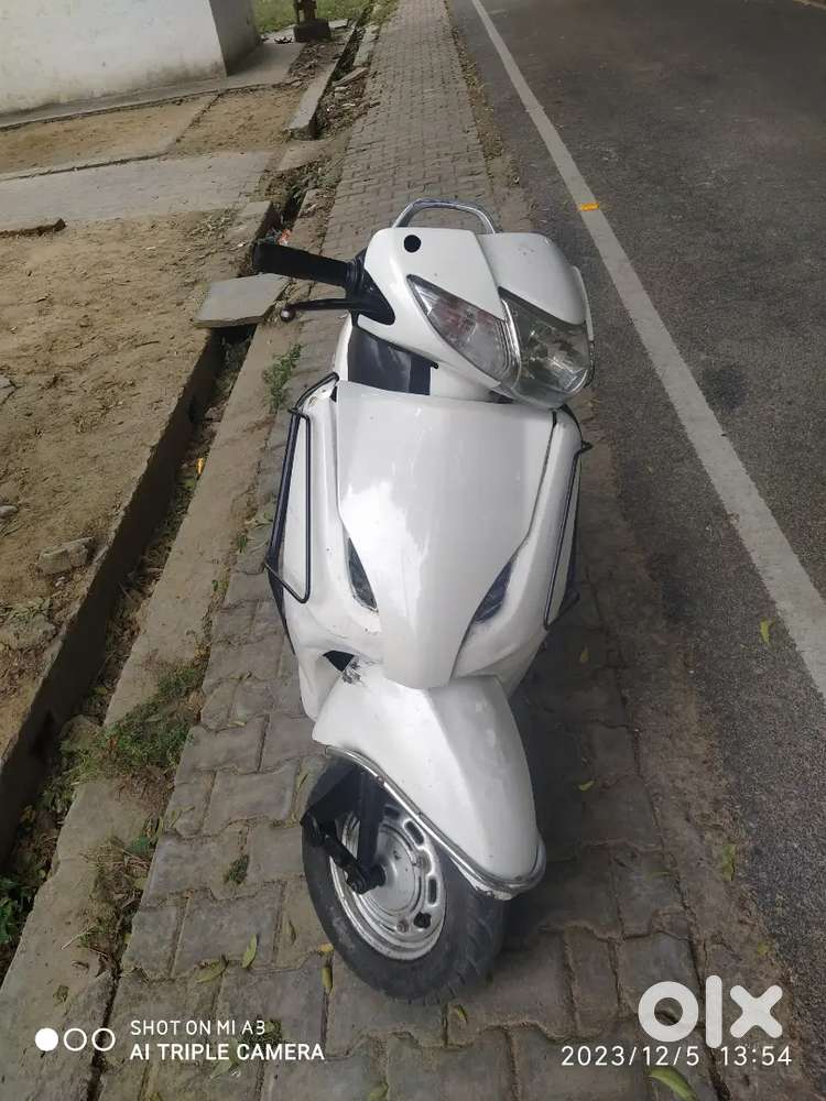 MY HONDA ACTIVA SELL