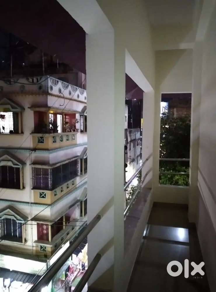 2 BHK APARTMENT ON RENT, SEMI FURNISHED IN CHINGRIGHATA, ON EM BYPASS