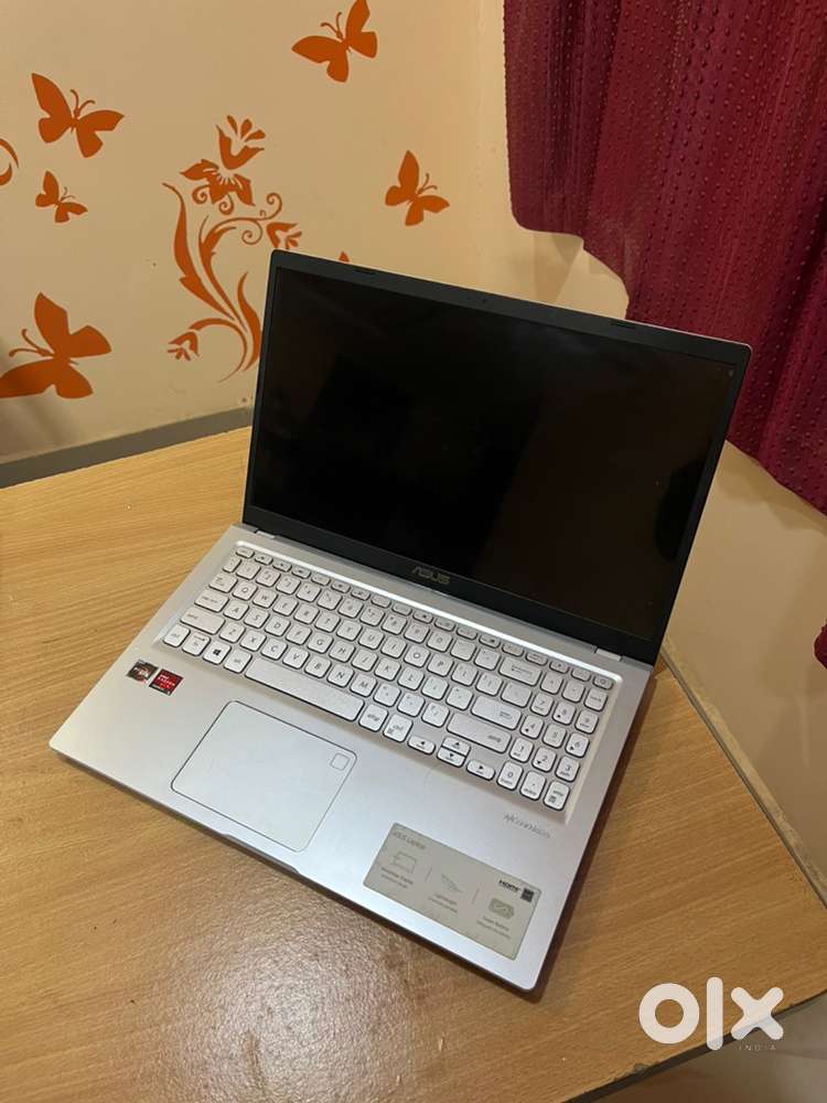 Asus Silver Laptop