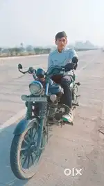 Bajaj Avenger bike 2018 model