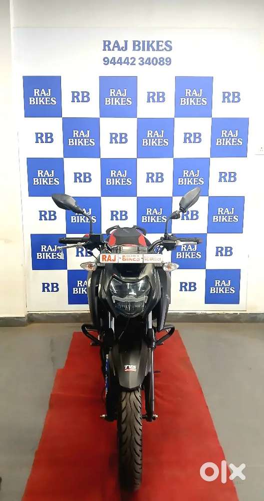 TVS Apache RTR160 4v