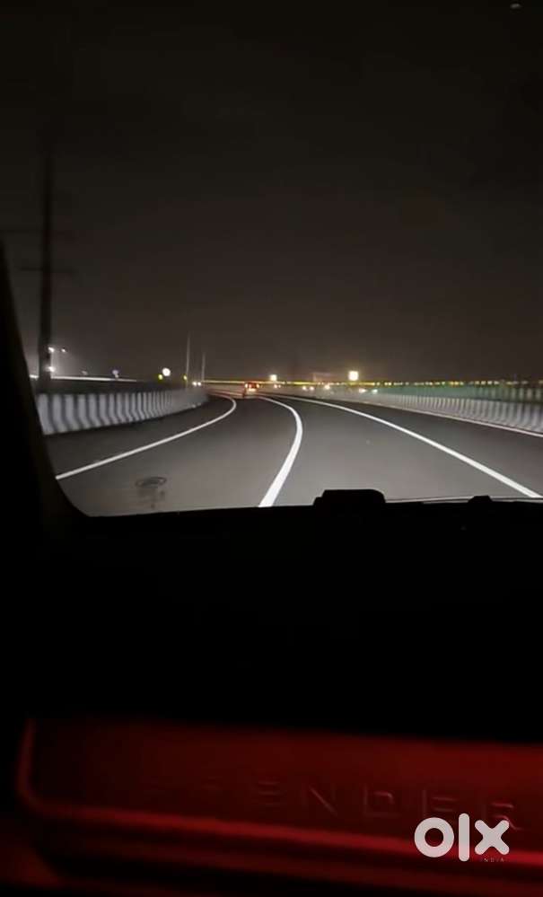 Male flatmate required