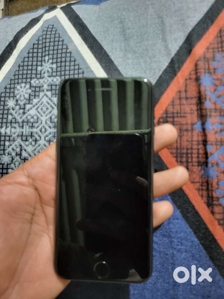 IPHONE SE 2020