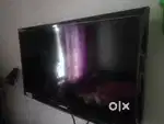 24 ich samsung led tv sell 5000/-