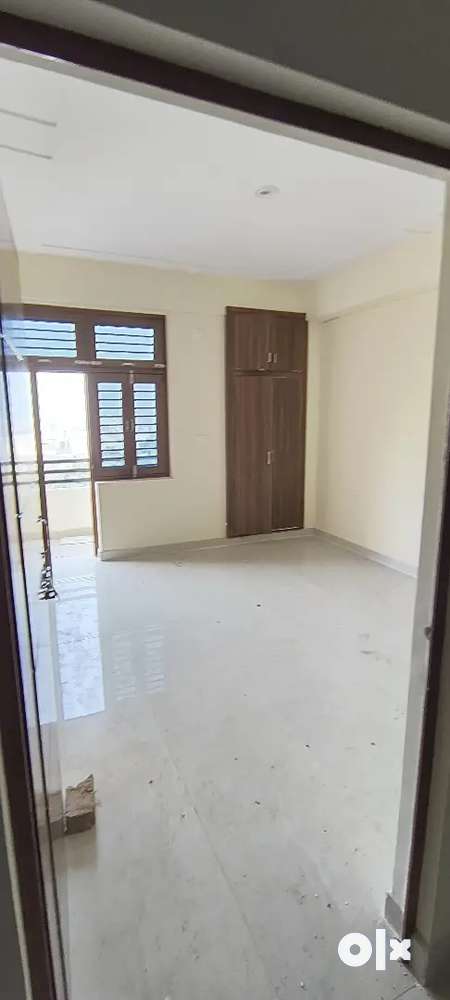3 BHK Flat for rent only for family.