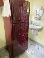 Samsung Refrigerator / Fridge 253 litres