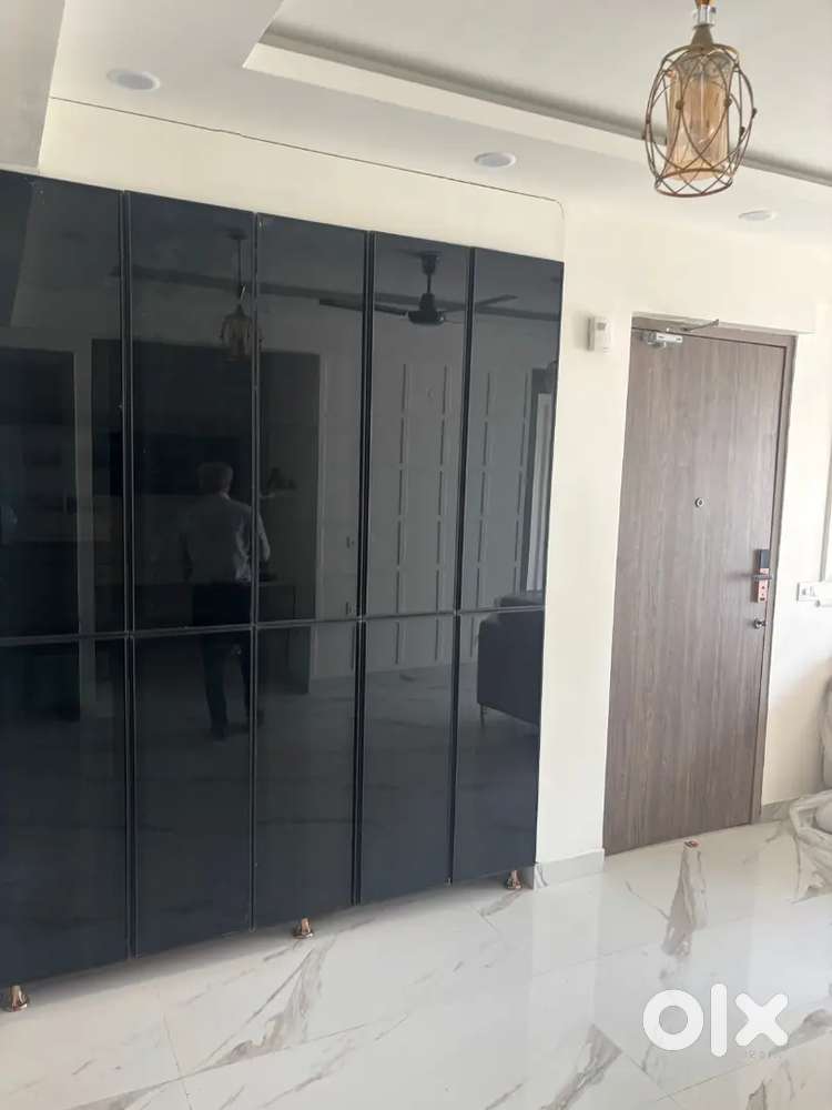 Smart World gems sector 89