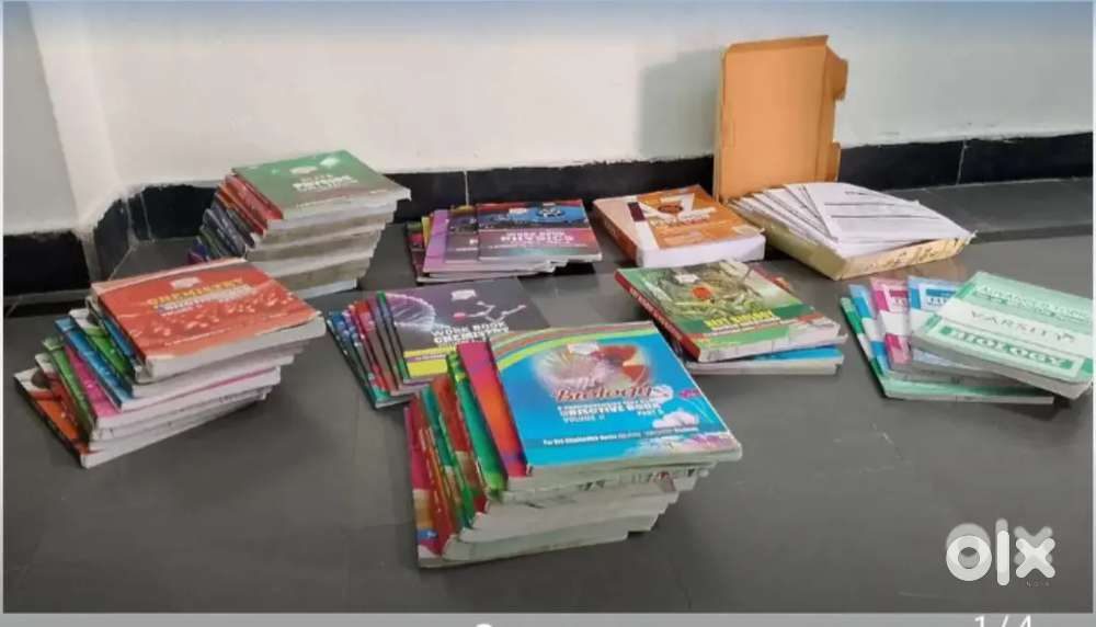 Sri Chaitanya materials and cengage physics material,test cost 1200