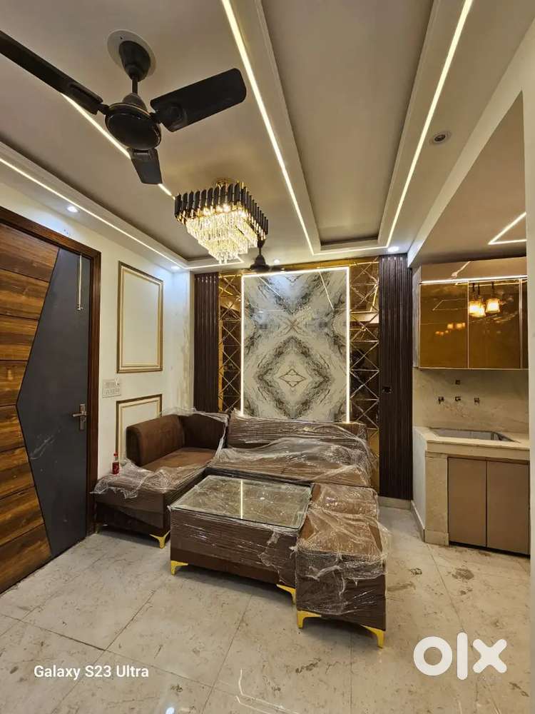 Nearest metro 2bhk new builer floor just 25.5L