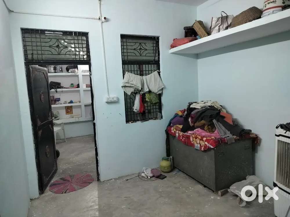 2 combined Room Available For Girls Only in Ganga Nagar ..