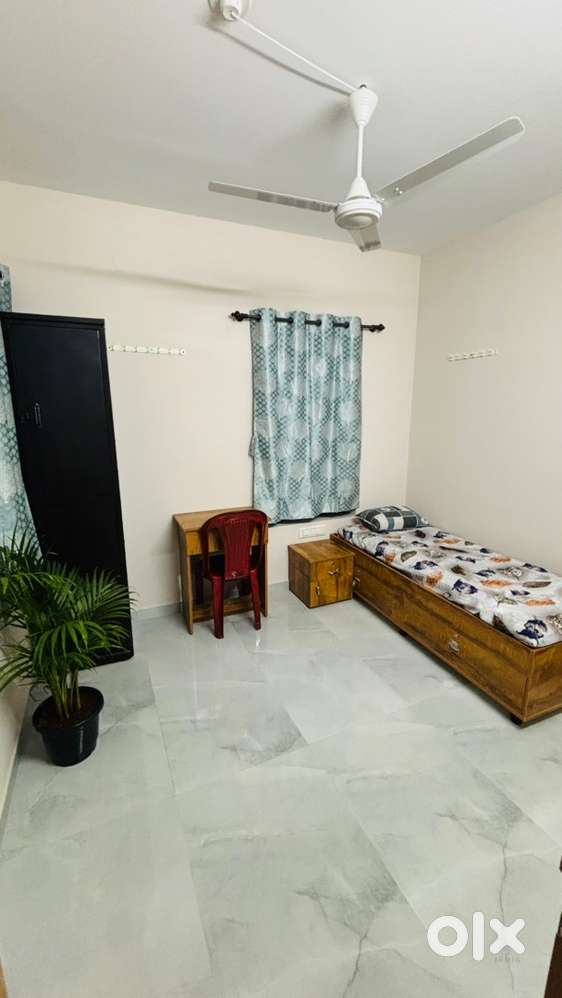 ATHINIDHI Boys PG.Darebail Konchady near AJ hospital (New building)