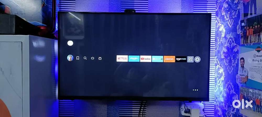 43 INCH LED SMART TV