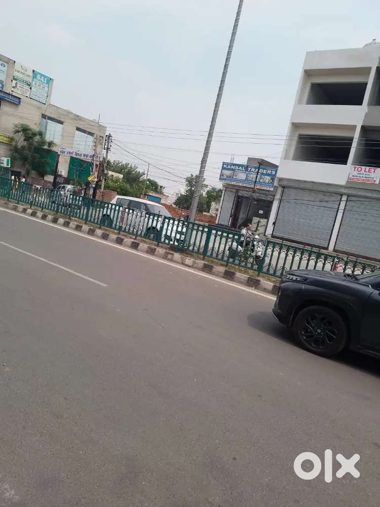 Newly constructed building near BSNL park with good parking space