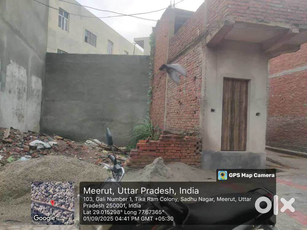 Sadhu Nagar malik school ke peche