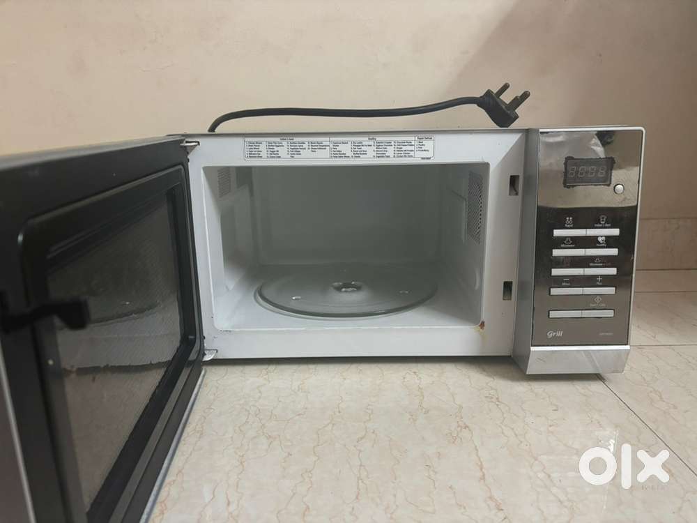 Samsung Microwave Oven – Excellent Condition  Fully Working