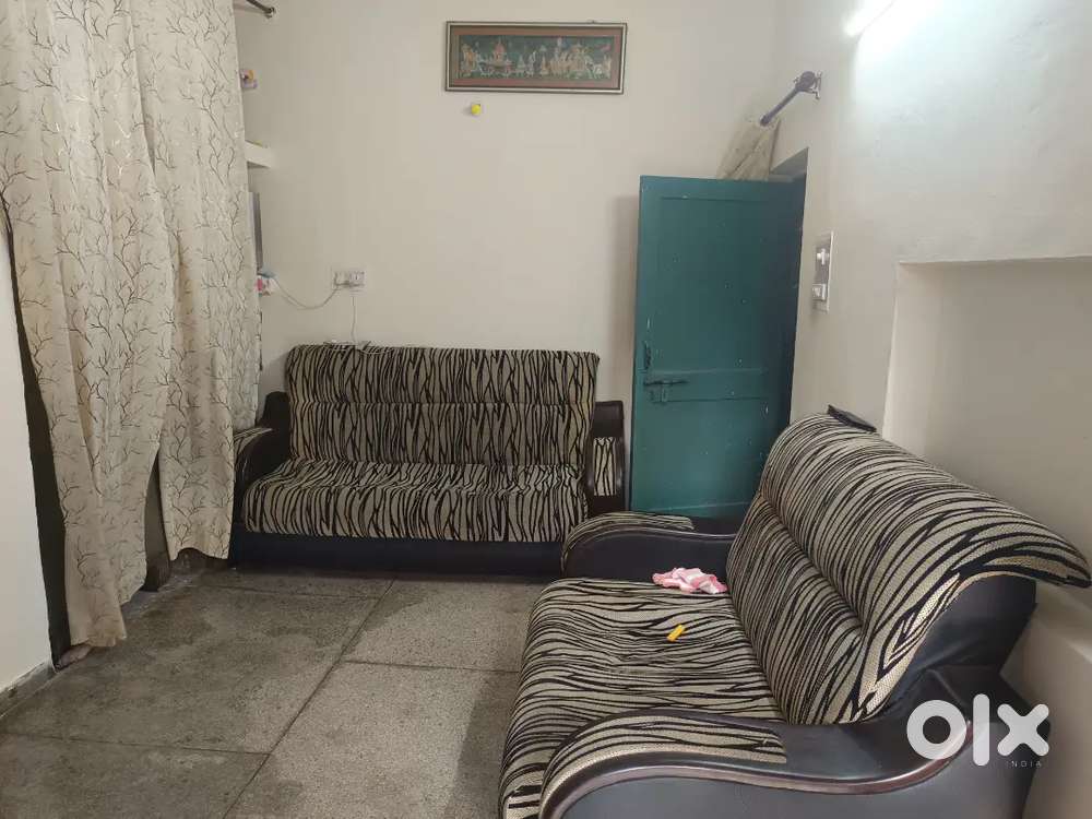 SOFA SET FOR DINNING ROOM