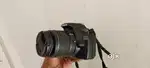 Canon 1100D with lence