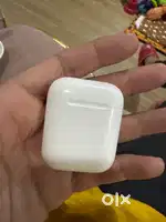 Original USED Airpods 2 with box n bill