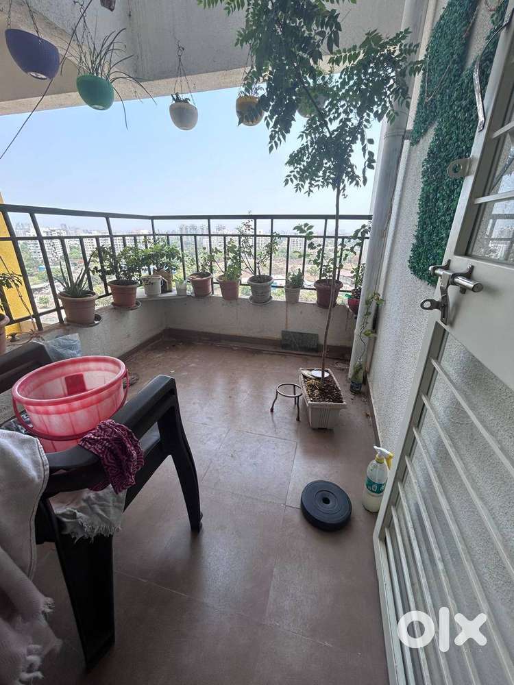 1BHK FLAT FOR SALE IN    MOUNT BRIZA. Gated Society At YEWALEWADI