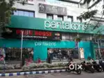 Pantaloons mall urgent requirement female and male candidate both