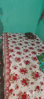 Pg & home stay available