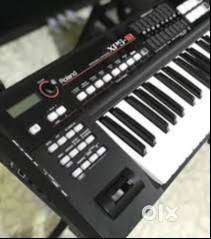 Roland XPS-10 Expandable Synthesizer