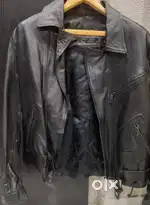 100% Pure leather jacket (Harley davidson)