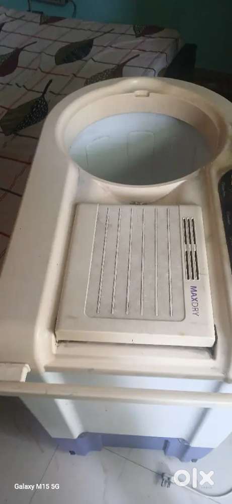 Whirlpool washing machine Semi Furnished 7.2 kg