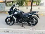 Bajaj Pulsar 220 for sale