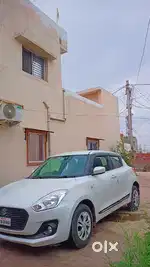 Maruti Suzuki Swift 2018 Petrol Well Maintained